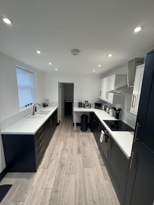 Beautiful Anfield Family Home Liverpool Dış mekan fotoğraf